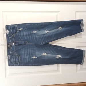 CATO classic stretch crop capri jeans - 14 - dark denim - distressed